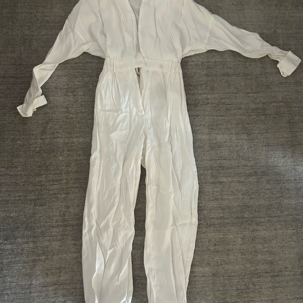 Elegant White Jumpsuit